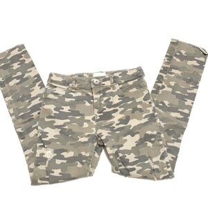 Children’s Place Camo Skinny Jeans Size 10